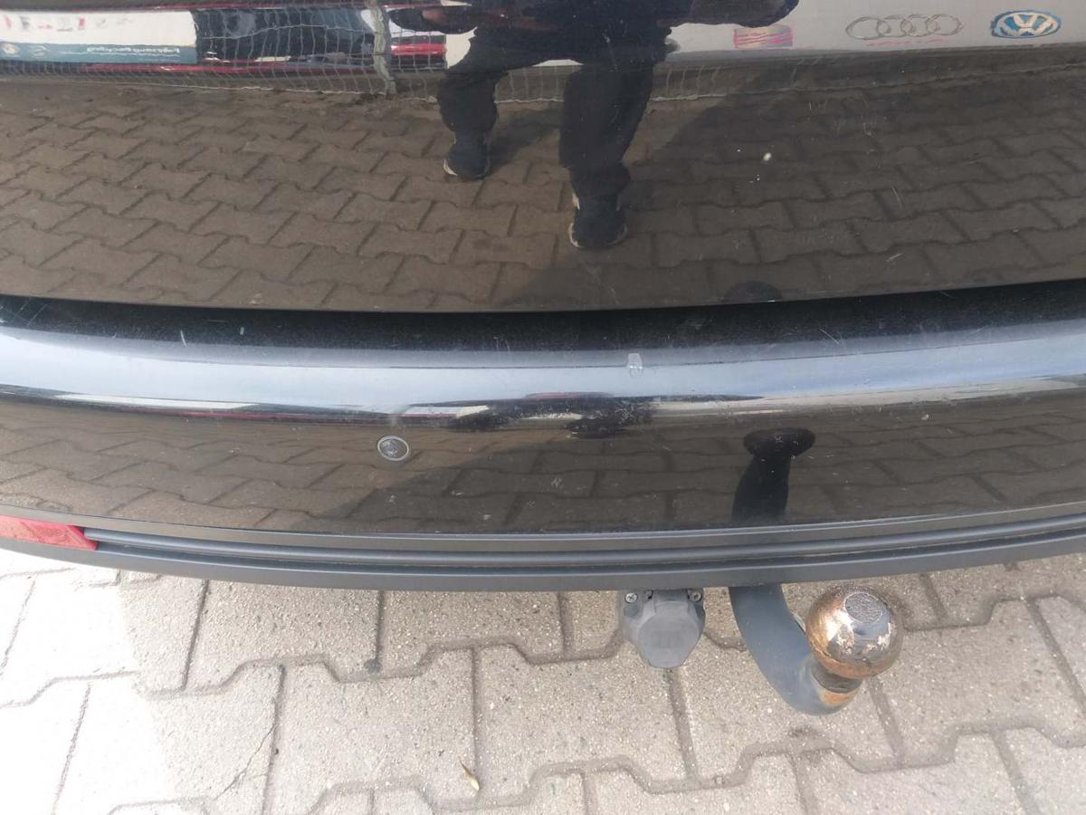 VW Touran 1T original Sto&szlig;stange Stossf&auml;nger hinten LC9X Deepblack Facelift Bj.2008